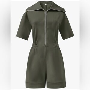 NWT Olive Green Short Sleeve Jumpsuit XL